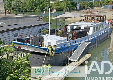 Péniche à Cergy (95000)