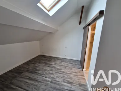 Duplex in Le Pin (77181)