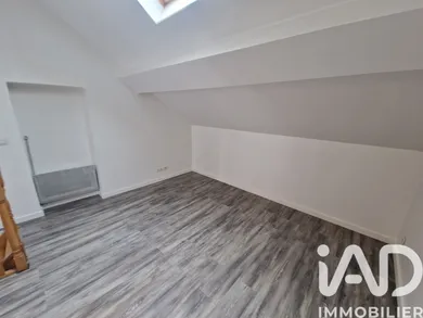 Duplex in Le Pin (77181)