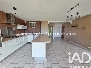 Apartment in Toulon (83200)