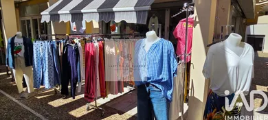Habillement, Textile à le grau du roi (30240)