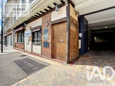 Commercial walls in Nevers (58000)