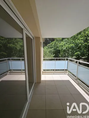 Apartment in Rousset (13790)