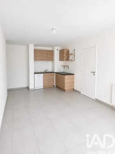 Apartment in Rousset (13790)