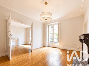Apartment in Nantes (44000)
