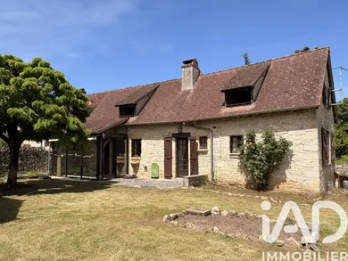 Maison de campagne à Tauriac (46130)