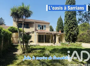 Park home in Sarrians (84260)