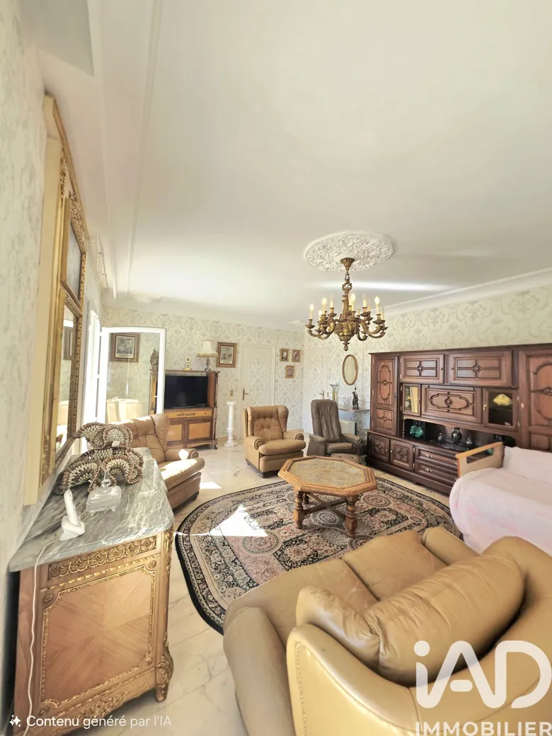 Maison 5 pièces 180 m² · à Marseille · 180 m² · 749 000 €