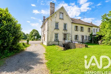 Maison de ville à Neuvic (19160)