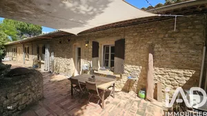 Mas à Vénéjan (30200)