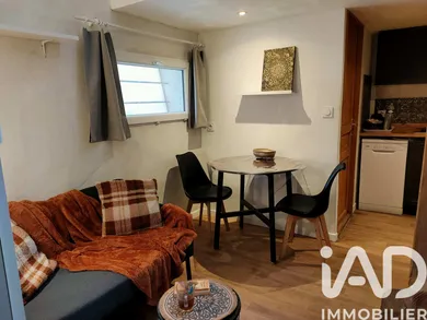 Building in Cavaillon (84300)