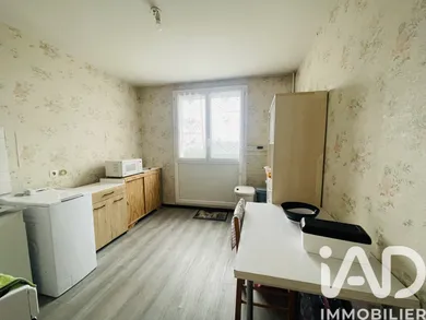 Apartment in Troyes (10000)