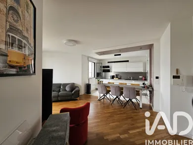 Apartment in Antony (92160)