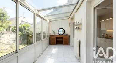 Maison à Arcueil  (94110)