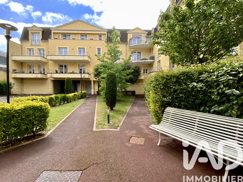 Appartement 5 pièces 141 m² · à Sens · 140,9 m² · 320 000 €