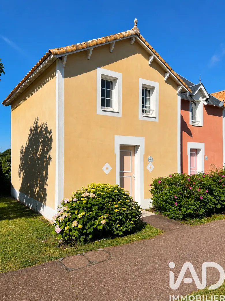 Maison 4 pièces 52 m² · à Talmont-Saint-Hilaire · 52,4 m² · 234 375 €