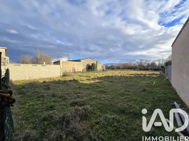 Building plot in Lezoux (63190)