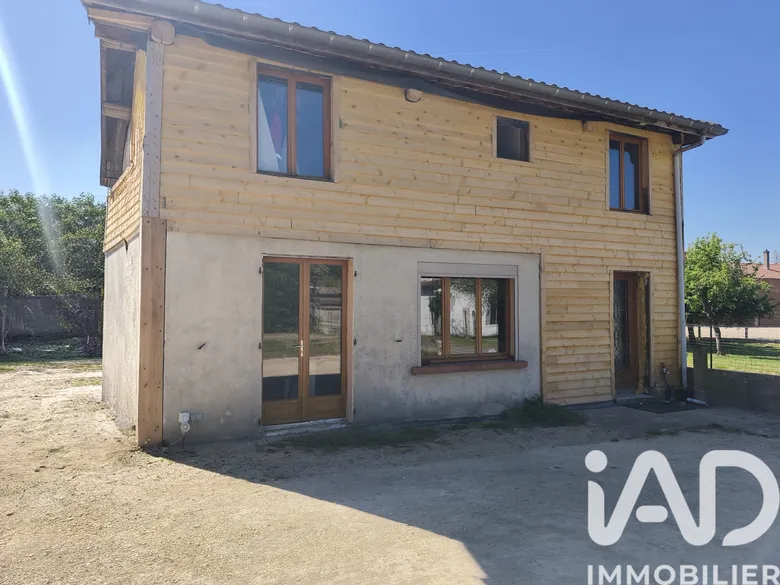 Maison 4 pièces 91 m² · à Vallentigny · 91 m² · 129 500 €