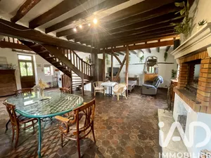 House in Villeneuve-sur-Yonne (89500)
