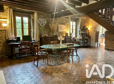 House in Villeneuve-sur-Yonne (89500)