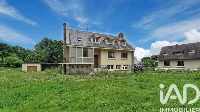 Maison 9 pièces 255 m² · à Pacé · 255 m² · 438 900 €