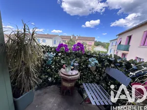 Apartment in Saint-Tropez (83990)