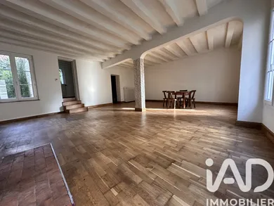 Maison de village à La Chartre-sur-le-Loir (72340)