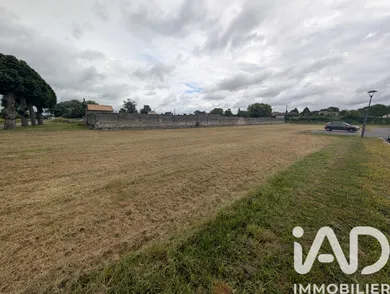 Building plot in Mosnac (16120)