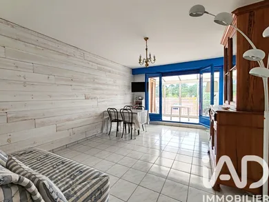 Apartment in Saint-Jean-de-Monts (85160)