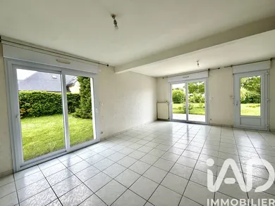 Maison à Ploumagoar (22970)