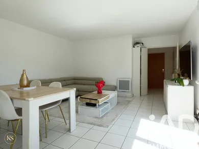 Apartment in Morsang-sur-Orge (91390)