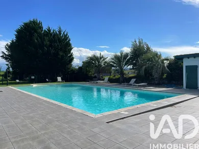 Apartment in Arraute-Charritte (64120)