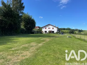 Appartement à Arraute-Charritte (64120)