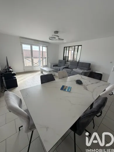 Apartment in Auchel (62260)