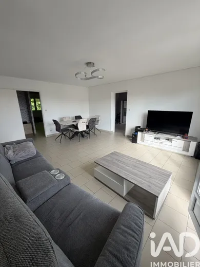 Apartment in Auchel (62260)