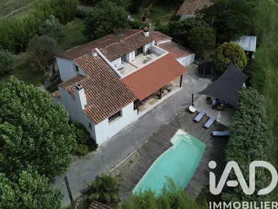 House in Le Beausset (83330)