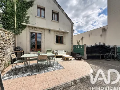 House in Saintry-sur-Seine (91250)