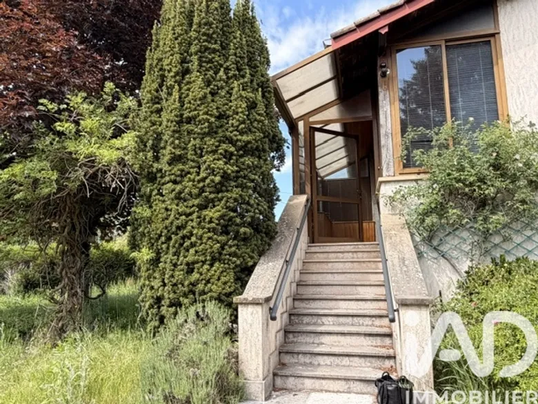 Maison 4 pièces 130 m² · à Feillens · 130 m² · 280 000 €