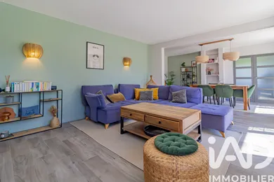 House in Maule (78580)