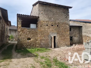 Barn in Saint-Jean-le-Vieux (01640)