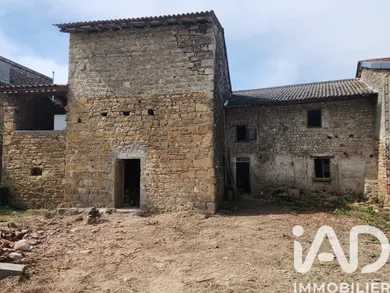Grange à Saint-Jean-le-Vieux (01640)