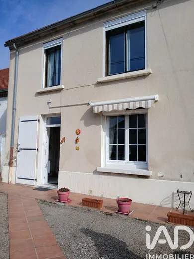 House in Étroussat (03140)