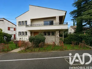 Traditional house in Pierrelatte (26700)