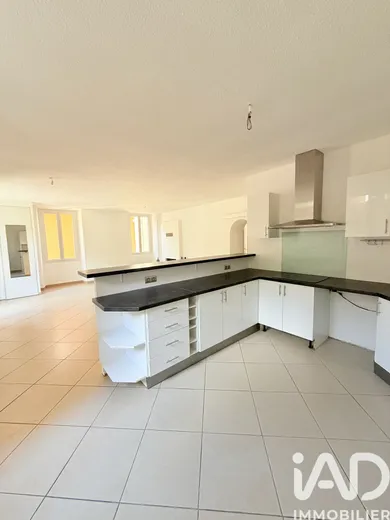 Apartment in Saint-Sauveur-sur-Tinée (06420)