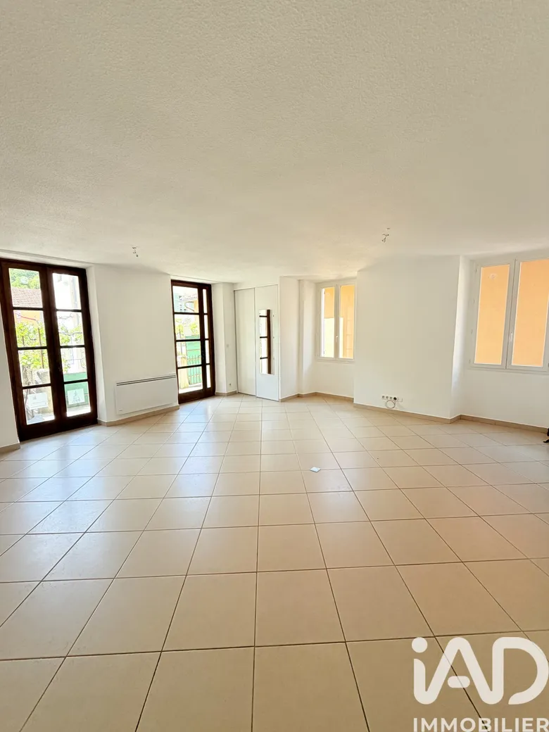Appartement 5 pièces 104 m² · à Saint-Sauveur-sur-Tinée · 104 m² · 139 000 €