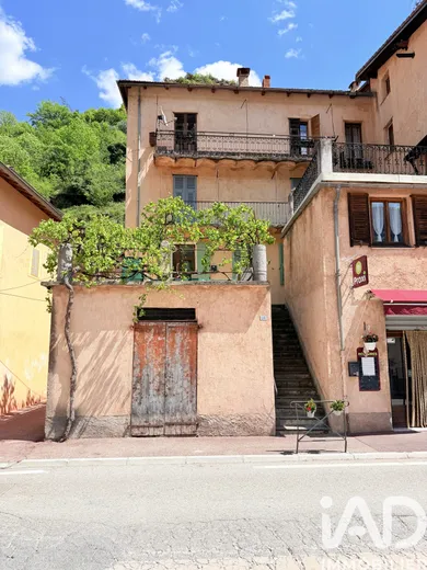 Apartment in Saint-Sauveur-sur-Tinée (06420)
