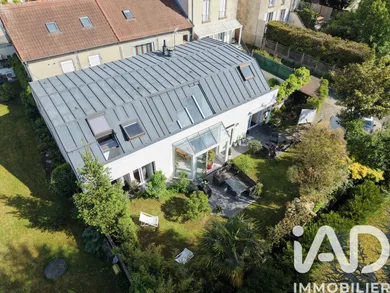 Architectural house in Meaux (77100)