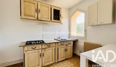 Apartment in Nozay (91620)