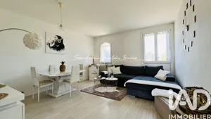 Apartment in Nozay (91620)