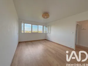 Apartment in Saint-Gratien (95210)